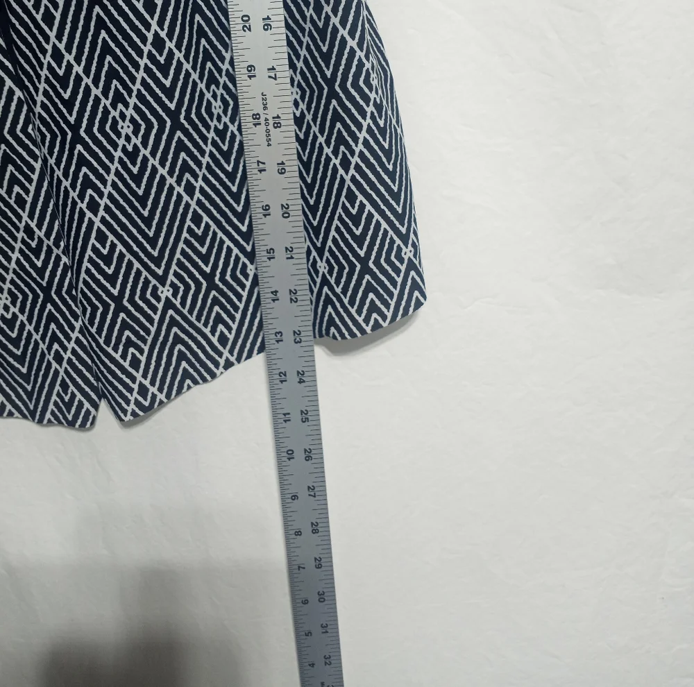 Croft & Barrow Black And White Tankini Top Size 16 - Picture 5 of 9